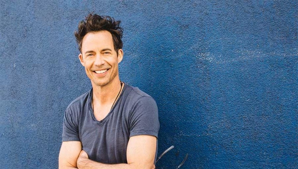 Tom Cavanagh: The Flash’s Harrison Wells, Throughout The&nbsp;Years