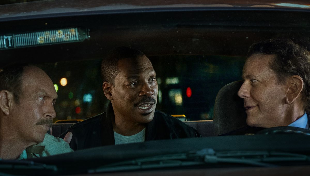 Eddie Murphy, Judge Reinhold and John Ashton in car