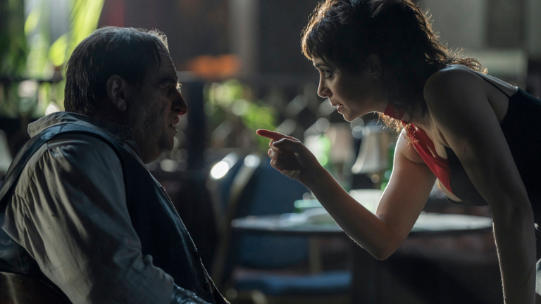 Cristin Milioti and Colin Farrell in The Penguin